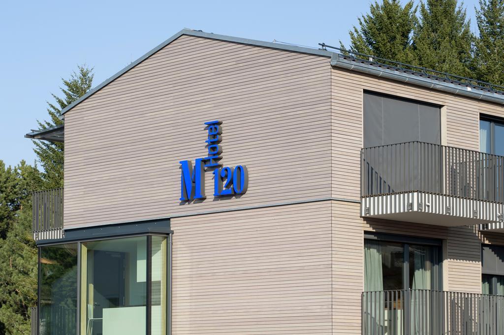 Hotel M120 Unterföhring Eksteriør bilde